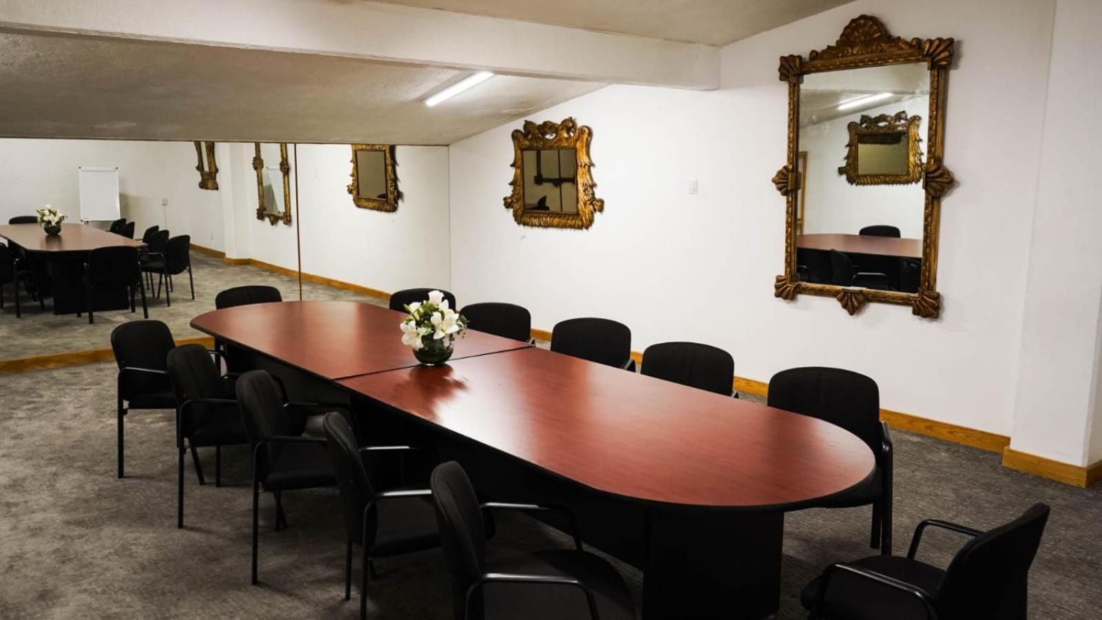 גואדלחארה Hotel Laffayette Ejecutivo מראה חיצוני תמונה
