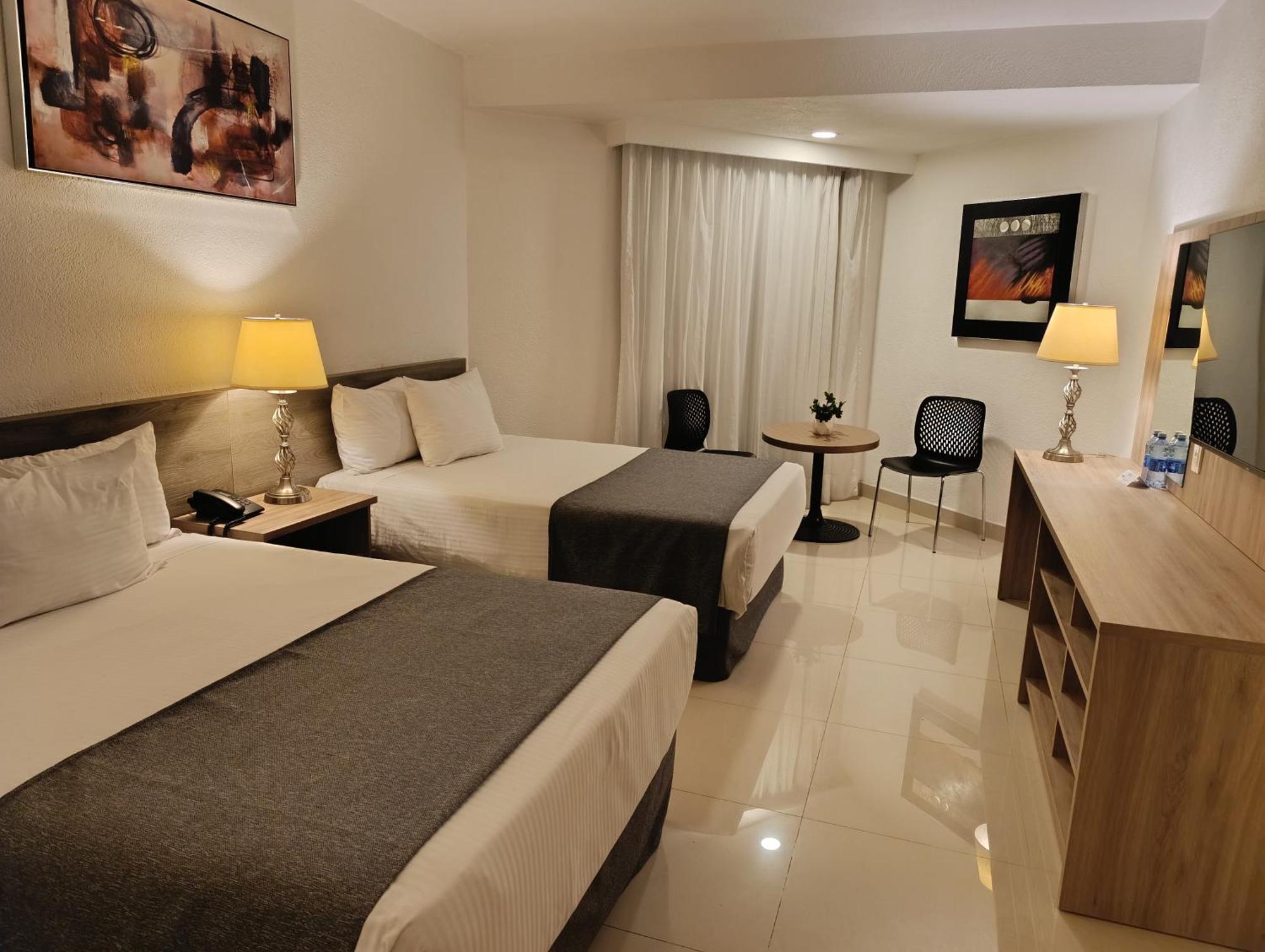 גואדלחארה Hotel Laffayette Ejecutivo מראה חיצוני תמונה
